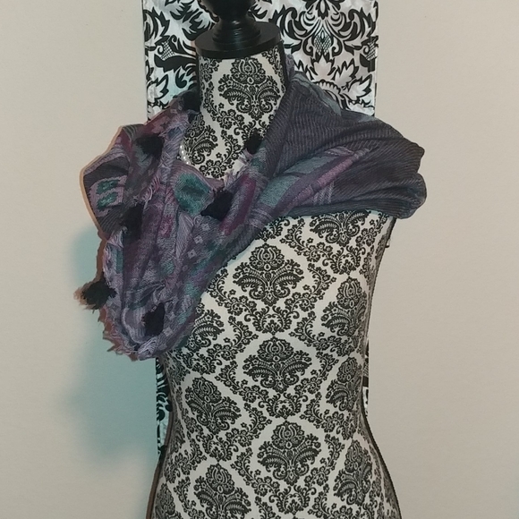 Tribal infinity scarf - Picture 8 of 8